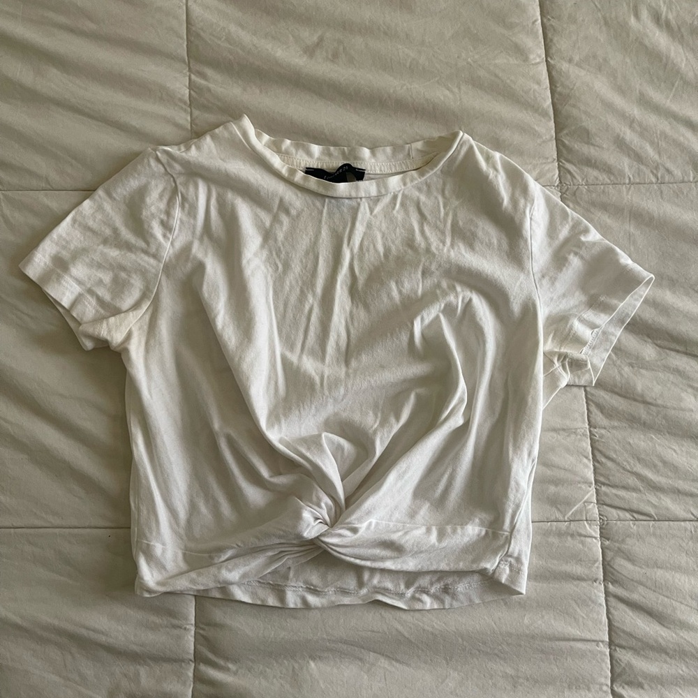 Forever 21 White Short Sleeve Knotted Tee